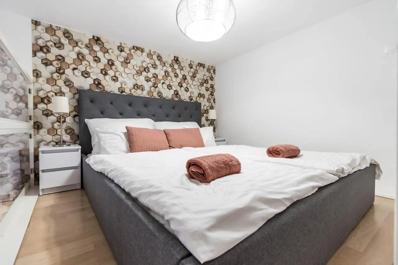 Leda'S Apartment Next To The Danube And Fashion Street Budapest 0*,