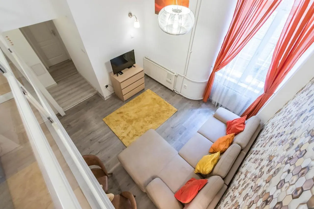Leda'S Apartment Next To The Danube And Fashion Street Budapest Hungary
