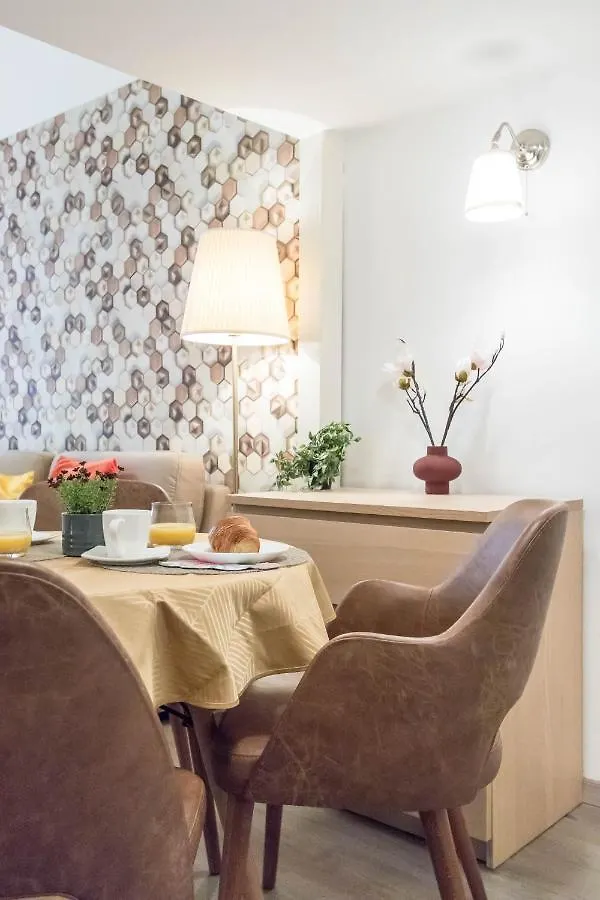 Leda'S Apartment Next To The Danube And Fashion Street Budapest